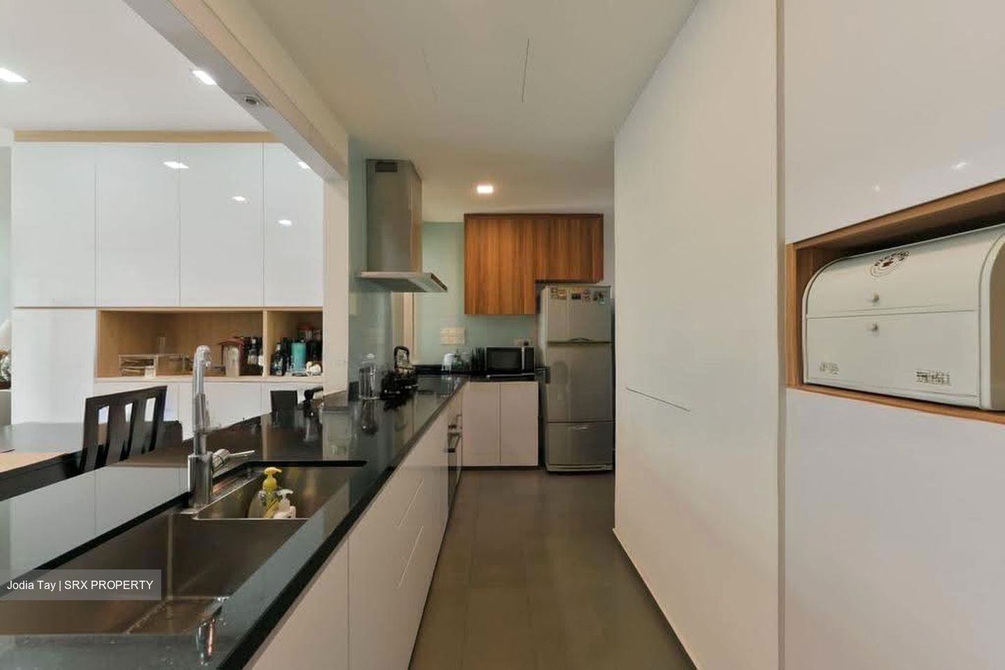 Country Park Condominium (D16), Condominium #621067581